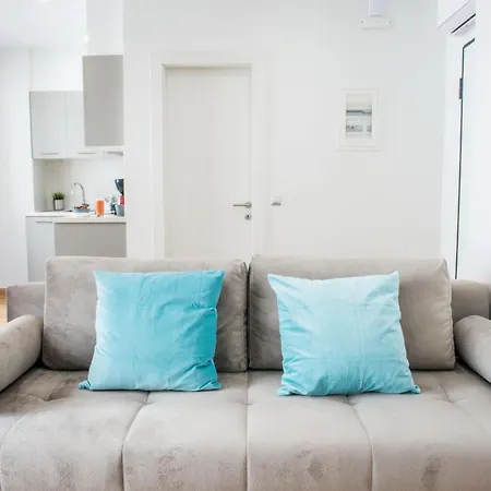 A23 Premium Suite With Balcony Near Parthenon-2